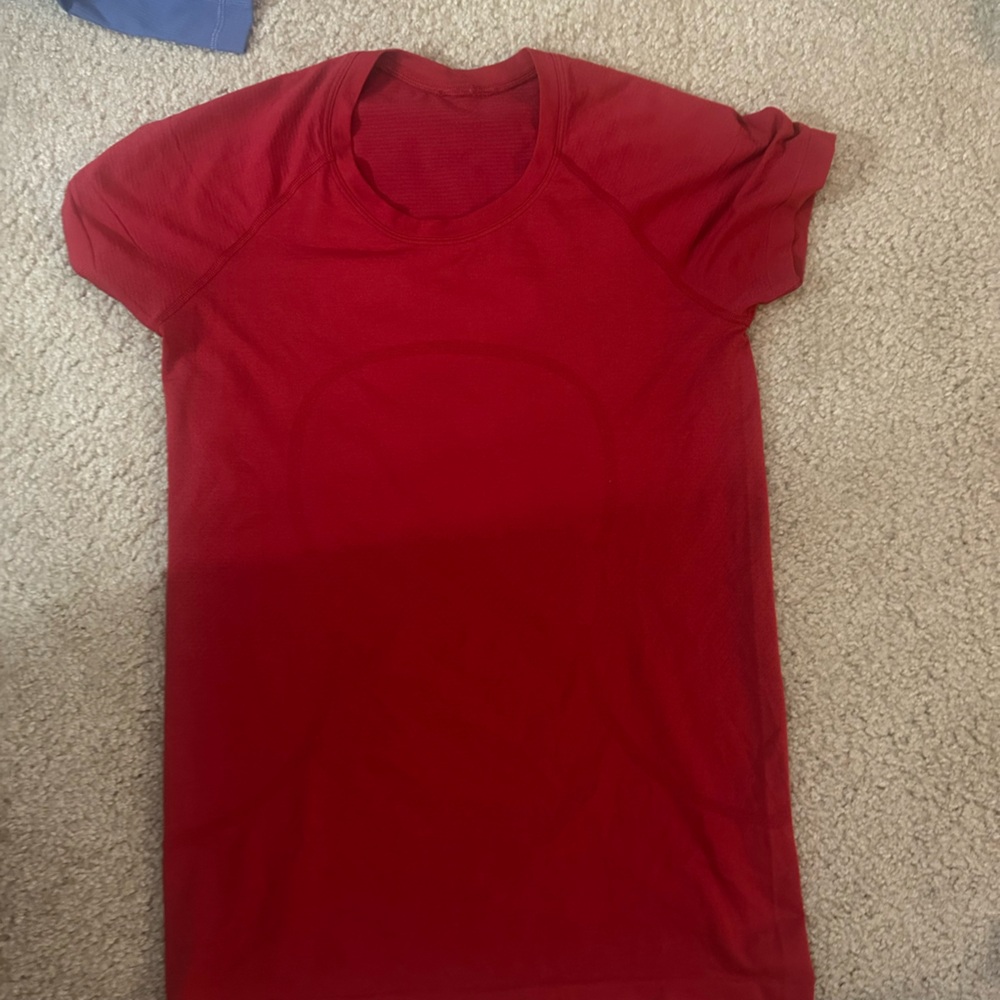 Lululemon Swiftly Tech Short Sleeve 2.0 Hip Length